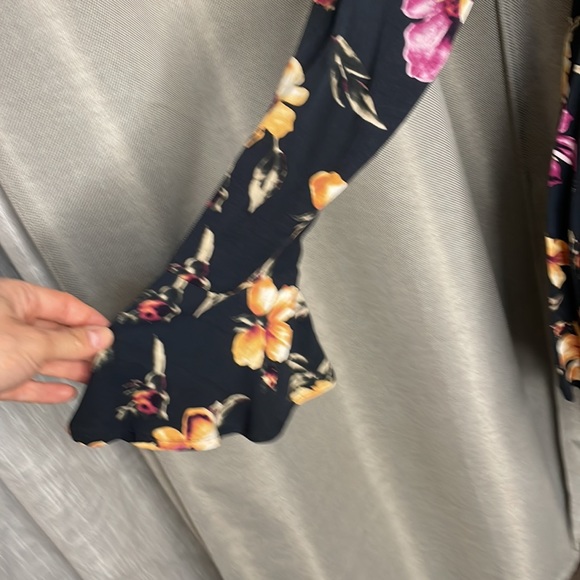 Kendall & Kyle Floral Long Sleeve Cutout Dress - Picture 6 of 8